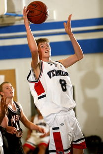 华体会官方入口-少年梦在篮筐上闪闪发光,少年梦在篮筐上闪闪发光