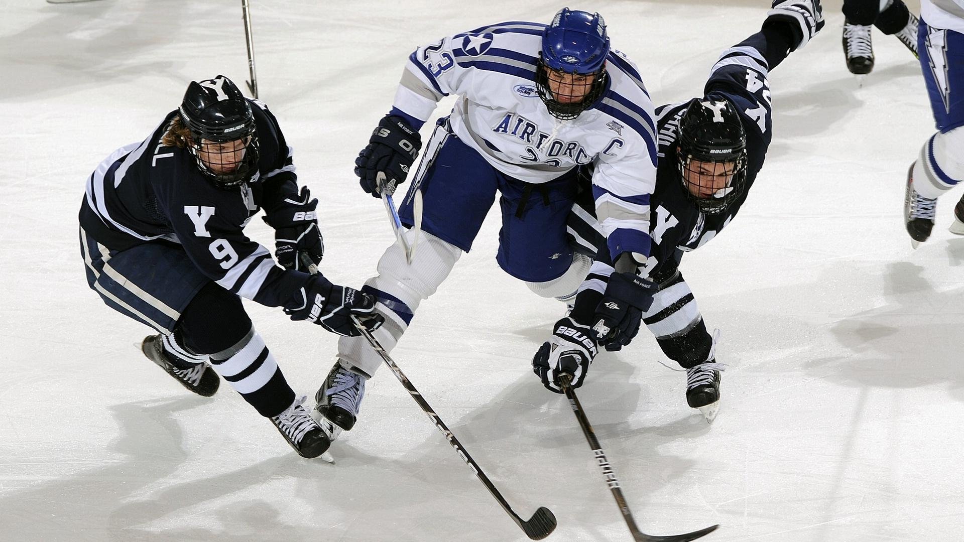 华体会在线登录-火箭年轻阵容崛起，重建方向正确，火箭现队员